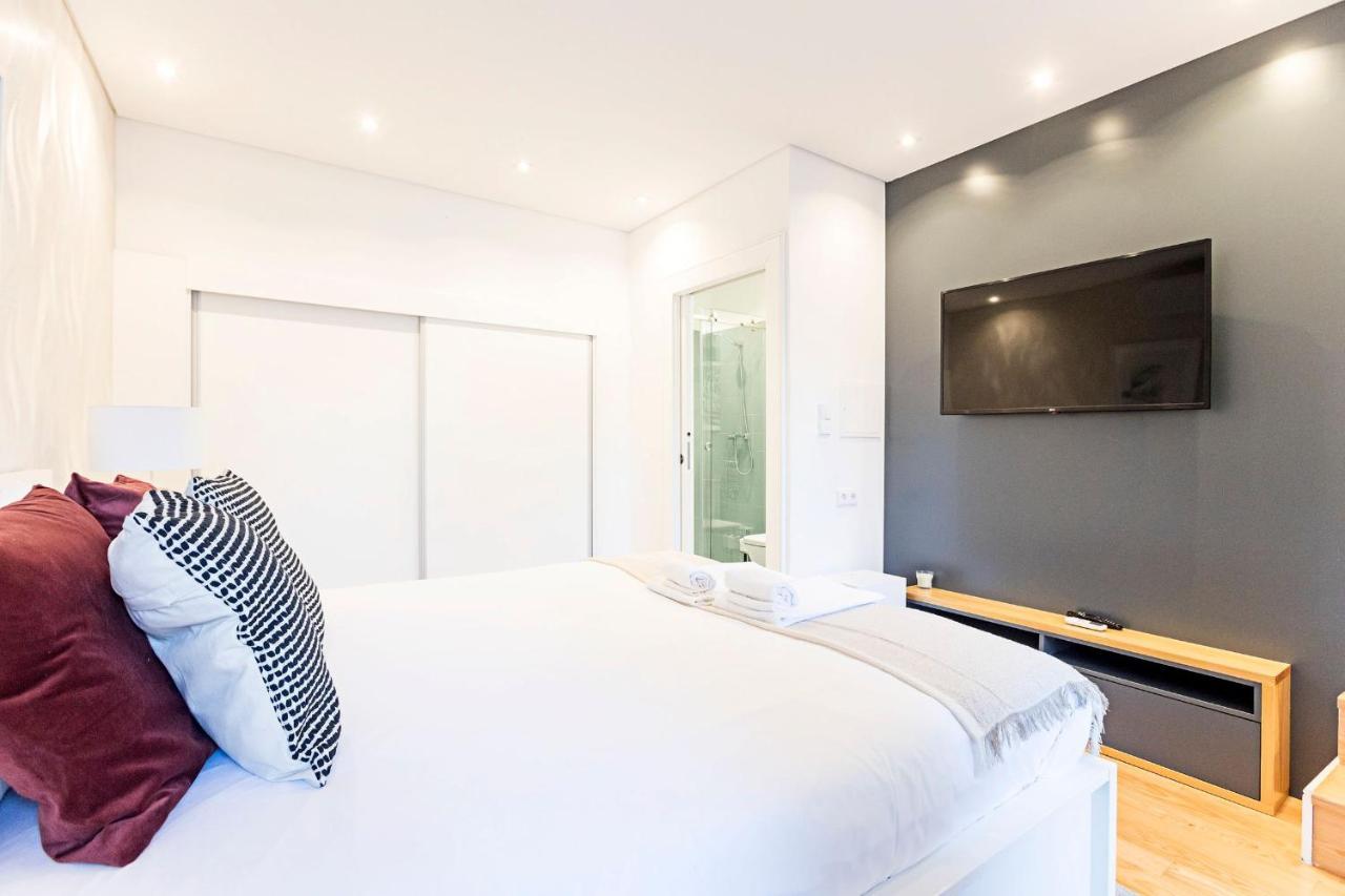 Wonderful Duplex W Private Patio & Ac By Lovelystay Porto Dış mekan fotoğraf